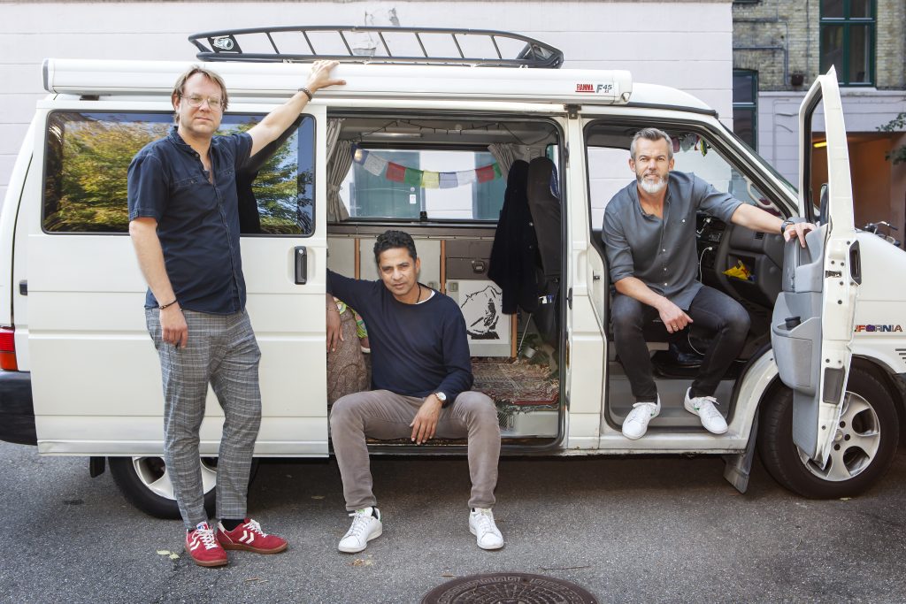 Anders Larson Manu Sareen Lars Henriksen